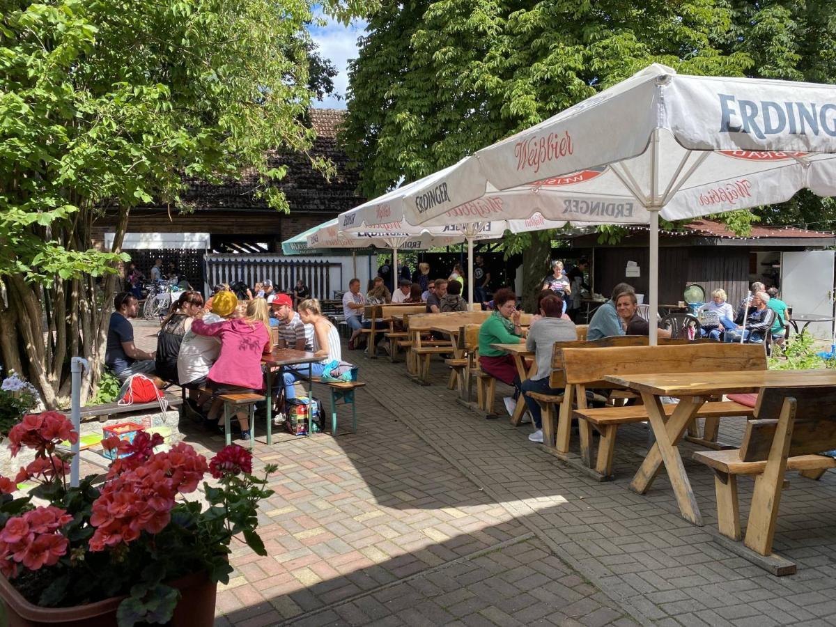 Pension Unter Der 250 Jaehrigen Eiche - Lehde Zentrum Kaupen Exterior foto